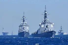 日俄海上交火，日本舰队突袭俄太平洋舰队，双方激烈战斗，战争片视频封面