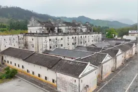 广东华侨荣归故里，竟然为父亲建造一座民间皇宫，其规模实属罕见视频封面