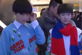 王源王俊凯参加活动，那时的王源真青涩，转眼间要出国去念大学了视频封面