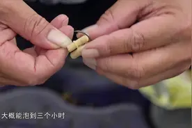 简单实用的皮筋颗粒的挂钩方法视频封面
