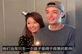 44岁林心如高龄生二胎，霍建华成功喜提儿子，胡歌也恭喜儿女双全视频封面