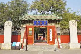 肉身菩萨是怎么形成的？过程长达三年，难怪能栩栩如生视频封面