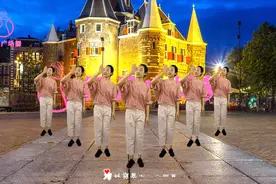 最新网红歌曲《相思酒》，好学的广场舞，一看就会欣赏一下吧！