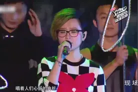 好声音：周笔畅多亮合作献上《小情歌》，走心系歌手的强强联合！视频封面