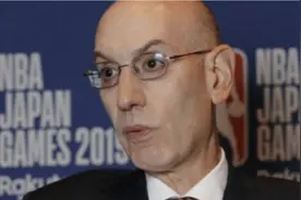 央视将直播NBA！CCTV最新节目单曝光，本赛季首播NBA，萧华你赢了视频封面