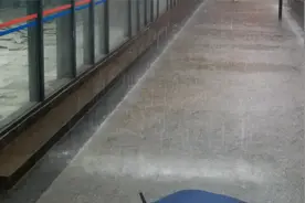 重庆渝中，雨下得好大！视频封面