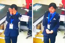内藏“硬核”：女警上一秒忙到偷偷抹泪，下一秒敬业变脸保持微笑视频封面