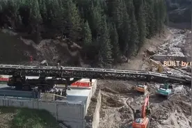 中国如何在24小时内造一座临时高速公路桥，油管评论视频封面