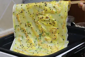 很火的香葱鸡蛋煎薄饼，李姐教你做法，简单易上手，煎一张三分钟视频封面
