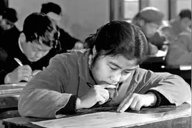 1977年，邓小平为何决心恢复高考？视频封面