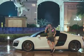 搞笑盘点：师傅给我追上前面那辆车，怎么追，你来追给我看一下视频封面