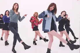 101金昭希母团NATURE新曲Bing Bing舞蹈版，这舞步太魔性了视频封面