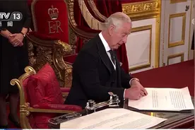 查尔斯三世正式成为英国和加拿大君主视频封面