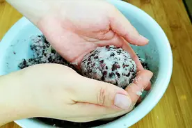 夏天多吃红豆祛湿消肿，加1碗糯米粉软糯香甜，真的很好吃视频封面