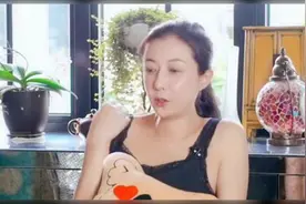 成龙花四千万安顿女儿？吴绮莉无奈发文晒图回应，真相惊人！视频封面