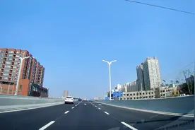 从河池寨到长安南路，全程体验西安2.5环建成段，你觉得怎么样视频封面