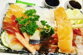 外卖118元来自6个国家的“刺身拼盘”，挪威三文鱼超厚一片，满足视频封面