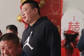 姐姐订婚弟弟给男方长辈敬酒，一番话让众人感动落泪：娘家的底气视频封面