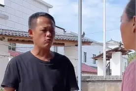 小叔子越来越懂事了，嫂子手痛主动做家务还买猪脚给她吃，真暖心视频封面