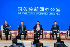 宁夏宝丰集团董事长党彦宝： 精准教育扶贫，就是改变一个家庭视频封面