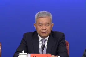 一名跨境货车司机违规在福田上沙留宿，被立案调查！