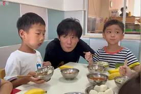 上海唯一特级男幼教，年仅37岁的他有何特别视频封面