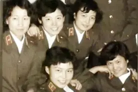 揭秘新中国第一支受阅女兵方队 如今她们颜值依旧视频封面