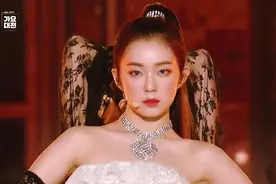 【盘点】韩国女团绝美神仙打歌服，造型师又在线了视频封面