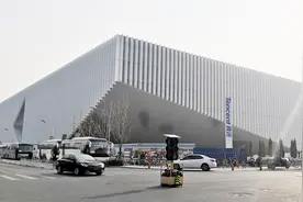 实地探访腾讯北京总部 旁边是百度、新浪、网易、联想等知名公司视频封面