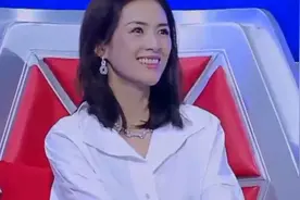 大脑：王峰挑战人脸识别，一个问题全场哄笑，主持人：回答不了你视频封面