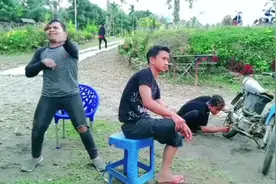 是什么让我们相遇，哥几个，来了？视频封面