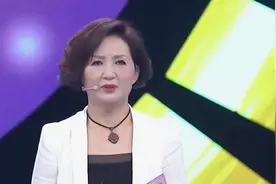 门当户对：大爷来相亲，不料短片一放，2位女嘉宾狂追他视频封面