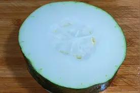 清炒冬瓜很多人做错了，大厨教你做法，清淡美味，营养又好吃！视频封面