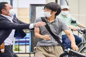 美媒：韩国“统一教”确认枪杀安倍的嫌疑人母亲是该教信徒视频封面