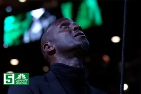 NBA精彩时刻：凯尔特人永远的5号！加内特见证球衣升起不禁落泪！视频封面