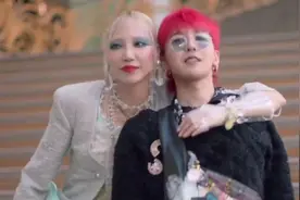 权志龙被老佛爷评为最会穿衣的男星，被香奈儿宠的男人，羡煞旁人视频封面