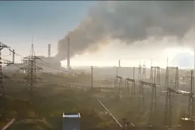 乌克兰核电站爆炸，大量高放射性物质充斥天空，城市瘫痪，灾难片视频封面