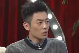 硬汉朱亚文谈起周迅，瞬间一张痴汉脸，妥妥的迷弟一个视频封面