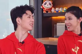马达引擎锁死！王诗玥柳鑫宇相依为命16年，网友：不结婚很难收场视频封面