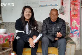 1960年登顶珠峰的意义何在？河南84岁老英雄告诉你，听完让人佩服视频封面