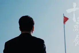 【身边的检察榜样⑦】视频 _ 袁睿：十年磨砺剑视频封面