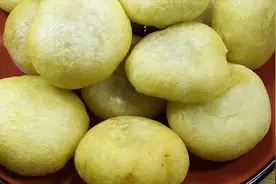 糯米豆沙糕做法，和面成型一气呵成，简单又好吃视频封面
