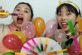 恶作剧：妹子头顶感冒，闺蜜拿“注射器果酱”打针，俩吃货超逗乐视频封面