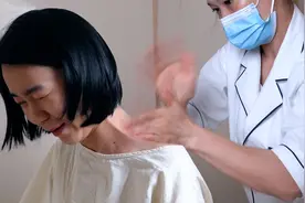 手速无敌快的全身推拿按摩 酸爽解压 深圳探店视频封面