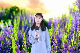 小妹一首男团TimeZ《偶像万万岁》，欢快活泼的动感舞曲，被洗脑视频封面