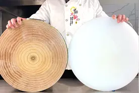 150买了2个新菜板，教你首次使用保养方法，用3年都不发霉不开裂视频封面