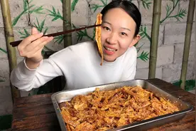 重温80,90的记忆，一盘自制辣皮，香辣可口，带你回到儿时的味道视频封面