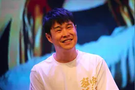 男星酒量大PK：小沈阳自曝最高纪录270瓶啤酒，众人都震惊了视频封面