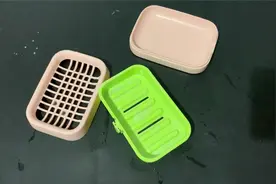 不要傻傻的买肥皂盒了，教你自制沥水功能肥皂盒，朋友见了都想要视频封面