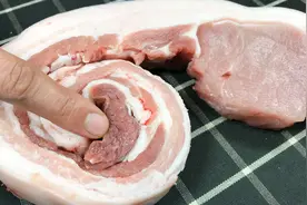 猪肉清洗，用热水还是冷水？好多人都错了，这样洗脏东西跑光光视频封面